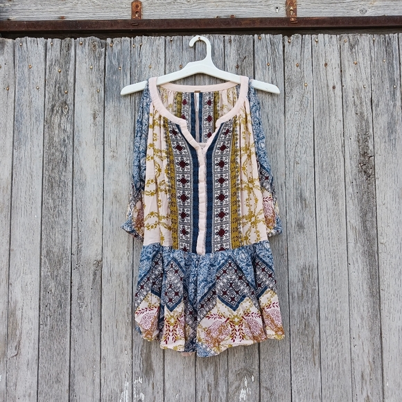 Free People Dresses & Skirts - Free People Womens Sz XS Portobello Road Mini Dress Mix Print Cold Shoulder